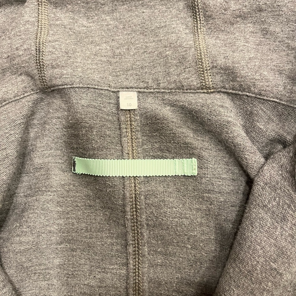Lululemon Cropped jacket - Picture 2 of 5